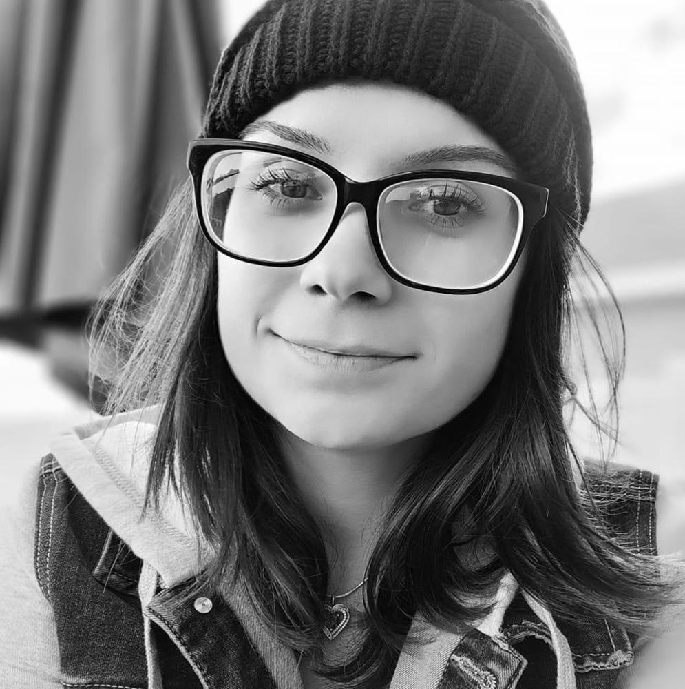 Meet your Posher, Ashleigh
